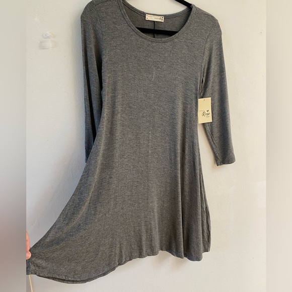 NWT Fit and flare grey size medium Forever Rose Couture dress - Picture 5 of 10